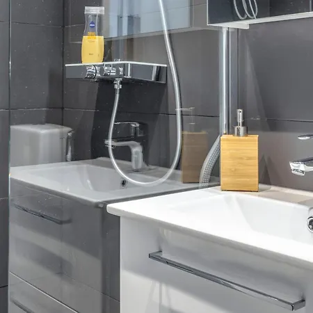 Usva Studio II Incl Washing Machine And Wifi *